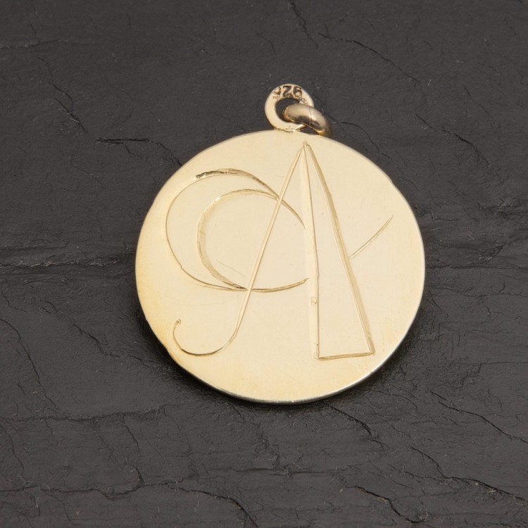 Médaille initiale A en vermeil gravée main | Pattrice