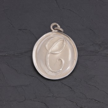 Médaille initiale C ovale en argent rhodié | Pattrice