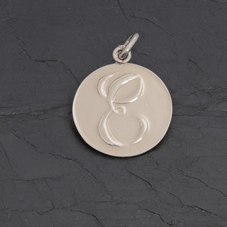 Médaille initiale E en argent patiné rhodié | Pattrice