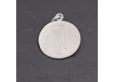Médaille Micro en argent satiné gravée main | Pattrice