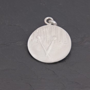 Médaille Xylophone en argent satiné gravée main | Pattrice