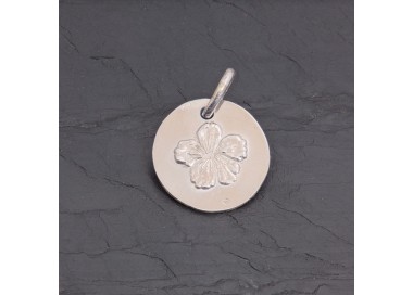 Médaille Fleur de cerisier en argent patiné 16 mm | Pattrice