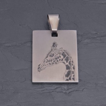 Médaille Girafe en titane gravée main | Pattrice