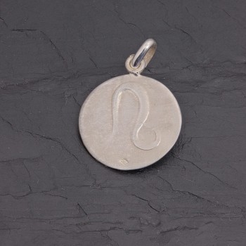 Médaille zodiaque Lion en argent antique satiné | Pattrice