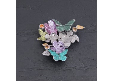 Broche fleurs et papillons, 3 saphirs jaunes | Pattrice