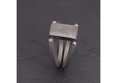 Chevalière plateau acier damassé, corps inox | Pattrice
